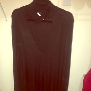 Flowy V-Neck Choker Lightweight Sweater Black